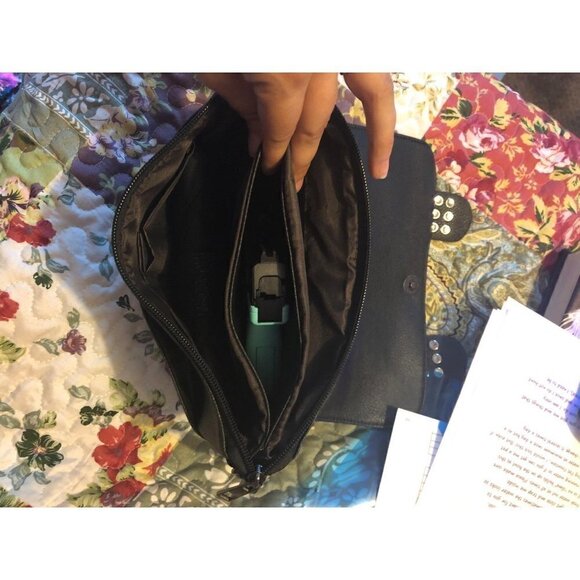 Black Leather Skull Crossbody Bag Chain Gothic Shoulder Biker Rocker Studded NWT - Picture 7 of 11